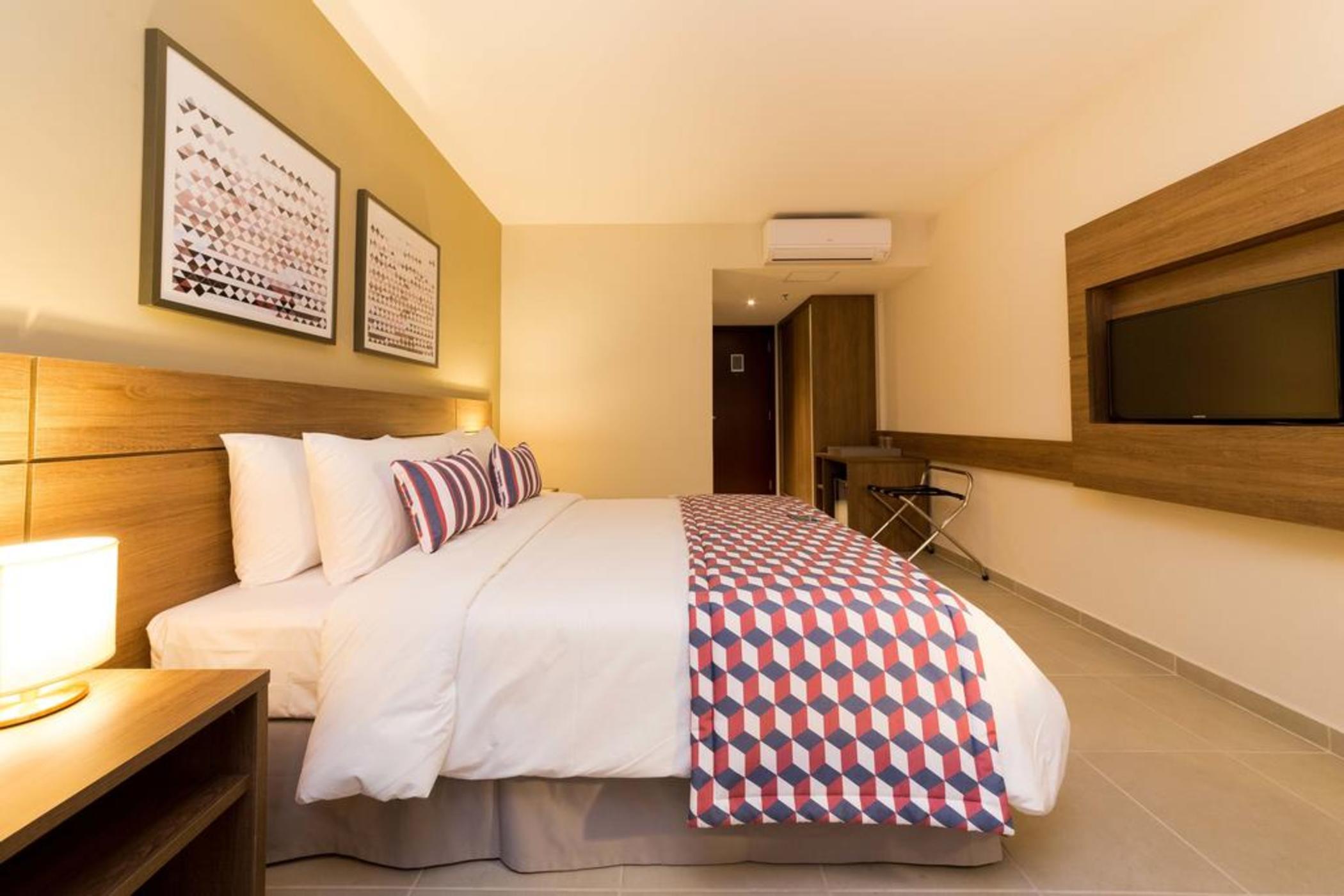 Tulip Inn Campos Dos Goytacazes Buitenkant foto